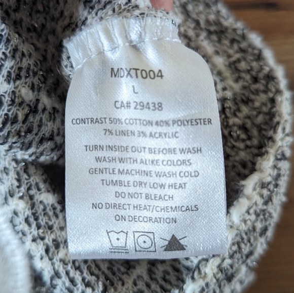 Miss Me Women's White/Gray Hooded Jeweled Zip Up Hoodie Size Large - Picture 10 of 14